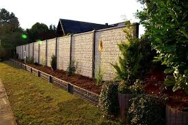 Deluxe Betonzaun Motiv Fels Das Original Farbe Hellgrau Und Anthrazit Modern Von Morganland Modern Homify Betonzaun Gartenzaun Ideen Gartenzaun