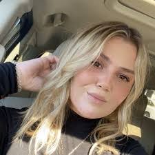 Emily Baughman's Instagram, Twitter & Facebook