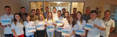 Stagii De Practica Remunerate La Banca Transilvania Pentru Studentii Si Masteranzii Care Studiaza In Domeniile Economic
