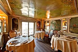 Laperouse Restaurant Romantique Paris Maison Parisienne Restaurant Paris Ile De France