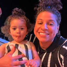 Who should attend the Love Island US reunion?