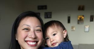 The mums who turn their placenta into pills to eat as nutrients