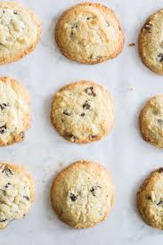 Use 1 tbsp cookie scooper, drop 1 tbsp measured scoops onto cookie sheet 1 1/2 apart. Keto Chocolate Chip Cookies Recipe Sugar Free The Hungry Elephant