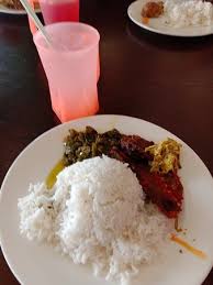 Penyusunan waktu solat fardhu telah diajarkan sendiri oleh malaikat jibrail kepada nabi muhammad s.a.w. Restoran Garuda Baru Nasi Padang Shah Alam Restaurant Bewertungen Fotos Tripadvisor