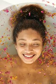 The 3 Reed + Gwen Products That Are Giving Us Soft Skin & Stress Relief