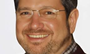 Jeffrey Eichler's Instagram, Twitter & Facebook