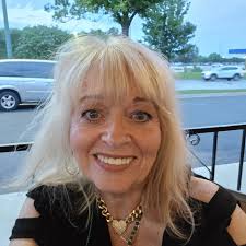 Benny Grunch with good and bad news. 🎥Secret Lab Studios