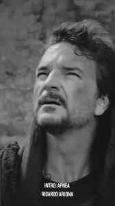 Steven Correa (@lavoe_1994)