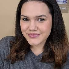 Shannon Vanauken's Instagram, Twitter & Facebook