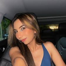 Hola a todas, este año me voy a casar y quisiera saber si alguien conoce  alguna wedding planner. 💍✨