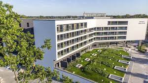 Hunguest hotel sóstó oferă mic dejun tip bufet. Nyiregyhaza Hunguest Hotels Sosto