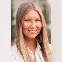 Shannon Beirne's Instagram, Twitter & Facebook