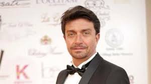 İngiliz radyo programcısı Gavin Ford evinde ölü bulundu