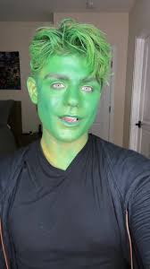 HAPPY HALLOWEEN! 🎃🎃Tanner from teen beach and Beast boy almost feel like  the same character. Am I right or no?