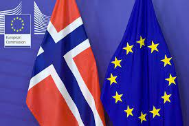 Vi leverer flagg av ønsket størrelse og med ditt eget trykk. Rakner Enigheten Om Klimasamarbeid Med Eu Energi Og Klima