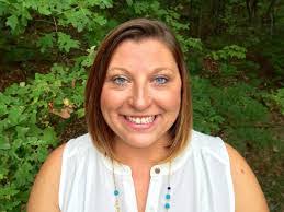 Michelle Pinto's Instagram, Twitter & Facebook