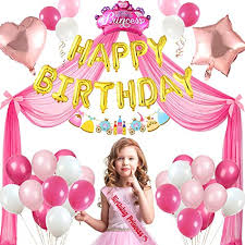 Se acerca el primer cumpleaños de tu hija. Fiestas De Princesa Para Las Princesas 2021