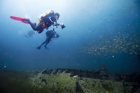 We are a factory authorized dealer for aqualung, apeks. 5 Best Wreck Dives In North Carolina S Famous Graveyard Of The Atlantic Sdi Tdi Erdi Pfi