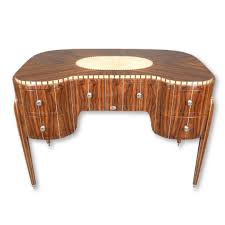 Wunderschöner schreibtisch aus der art deco epoche. Art Deco Schreibtisch Mit Funf Schubladen Aus Palisander Art Deco Mobel