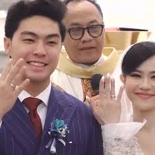 Menikah dengan cinta pertama, ini 9 momen pemberkatan pernikahan Jessica  Jane dan Erwin Phang