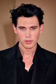 We would like to show you a description here but the site won't allow us. Austin Butler Wikipedia