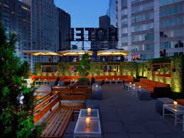 14 Ways To Enjoy New York City S Swankiest Spots For Free Or Cheap Nyc Rooftop Rooftop Bars Nyc New York Rooftop Bar