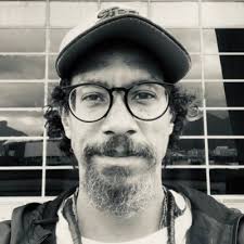 João Viana (@vianitos)