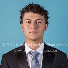 Derrick Bedford's Instagram, Twitter & Facebook