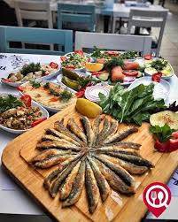 Hamsi Tava Rota Meyhanesi Istanbul Caferaga Mahallesi Muvakkithane Caddesi Kadikoy Calisma Saatleri 12 00 00 00 0 216 330 71 44 22 Hamsi Feliz Domingo