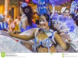 Thousands of paraguayan children work as domestic servants in exchange for food, board, and occasionally education or a small stipend in a. Kostumierter Junge Frauen Tanzer An Der Karnevalsparade Von Uruguay Redaktionelles Bild Bild Von Jung Lateinisch 66900450