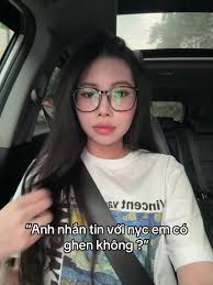 My Và An Nhắn Tin Với Nhau Hóng Hớt Đường Phố