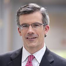 Vanguard, il gigante cambia testa