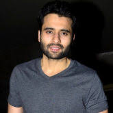 Jackky bhagnani (born 25 december 1984) is an indian bollywood actor,film producer(pooja entertainment) and an entrepreneur (jjust music). Jackky Bhagnani And Sister Honey Make Sets Of Varun Dhawan Starrer Coolie No 1 Plastic Free Bollywood News Bollywood Hungama
