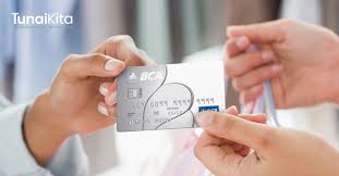 Cek promo dan aplikasi online untuk kartu kredit bca visa (batman) di priceprice.com. Seluk Beluk Bca Everyday Card Mulai Dari Keuntungan Dan Promonya Menariknya Blog Tunaikita