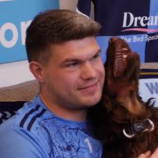 Wycombe Wanderers's Gif