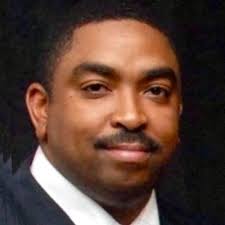 Laura Long Helps Mentor Other Gray GMs