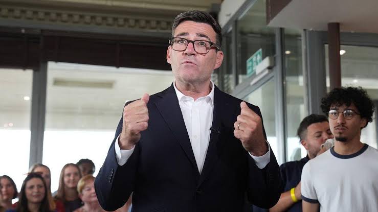 Labour pins hopes on Andy Burnham reboot as he plans policy blitz - BBC News