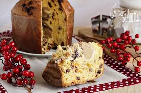 Panettone with gelato panettone farcito al gelato. Panettone Farcito Con Gelato Dolce Delle Feste