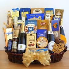 The best graduation gifts celebrate a graduate's accomplishments, honor their experience, and help set them up for success. 20 Gift Ideas For A Phd Graduation They Ll Love Unique Gifter