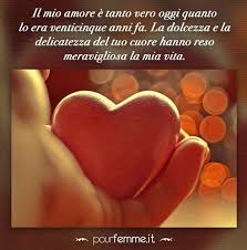 Gli auguri dei fan non si sono fatti attendere e nemmeno i commenti sarcastici sul celebre sexgate. Pin Su Nedo
