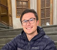 Andrew Esser's Instagram, Twitter & Facebook