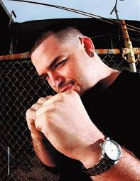 The former color changing click member is known not only for his music career but his jewelry endeavours as well, becoming the rap game's #1 grill since starting a custom diamond jewelry business with. Paul Wall Touts Family And Grill Music Tucson Com