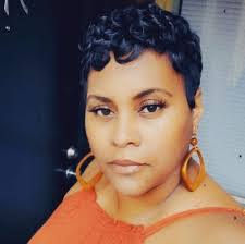 Detra Watkins's Instagram, Twitter & Facebook