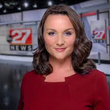 Kendra Nichols's Instagram, Twitter & Facebook