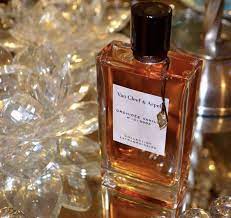 Pin By Novmber On صور عطور Perfume Collection Perfume Perfume Bottles