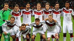 Người thất nghiệp, kẻ giải nghệ. Cac Tuyá»ƒn Thá»§ Ä'á»©c Dá»± World Cup 2014 Ä'áº¿n Tá»« Ä'au