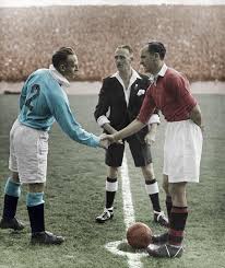 Read about man utd v man city in the premier league 2018/19 season, including lineups, stats and live blogs, on the official website of the premier league. Pin On Sport