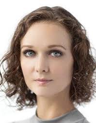 Lynn Neufeld's Instagram, Twitter & Facebook