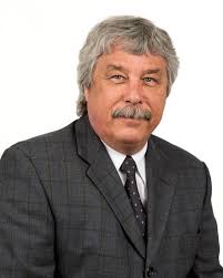 Owner and Broker of Record, Douglas Pain, Muskoka Lakes Real Estate Limited  Brokerage