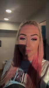 Hayley Chadwick's Instagram, Twitter & Facebook